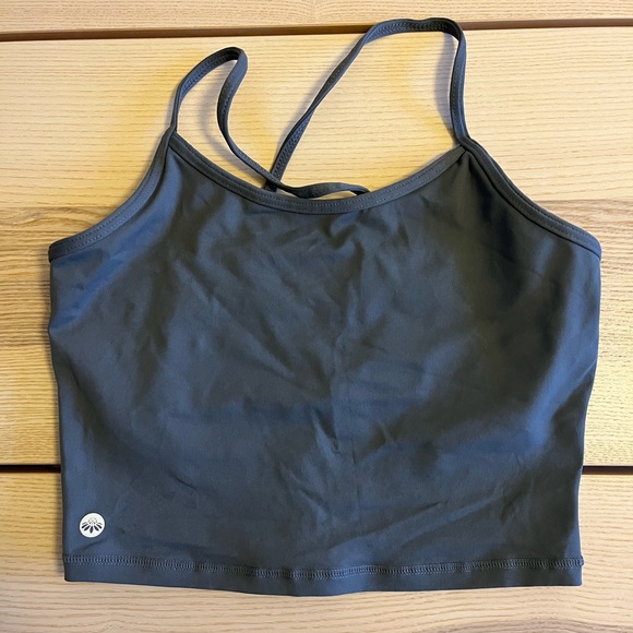 Senita Athletics Tops - NWOT Senita Ava crop top with bra M